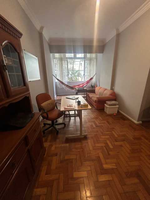 Conheça 1000669494 do imóvel - Excelente Apartamento 2 quartos com dependência e garagem na Rua Souza Lima - Posto 6 - GAAP21002 - 4 1000669494 - 4