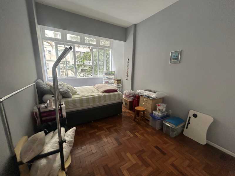 Conheça 1000669518 do imóvel - Excelente Apartamento 2 quartos com dependência e garagem na Rua Souza Lima - Posto 6 - GAAP21002 - 12 1000669518 - 12