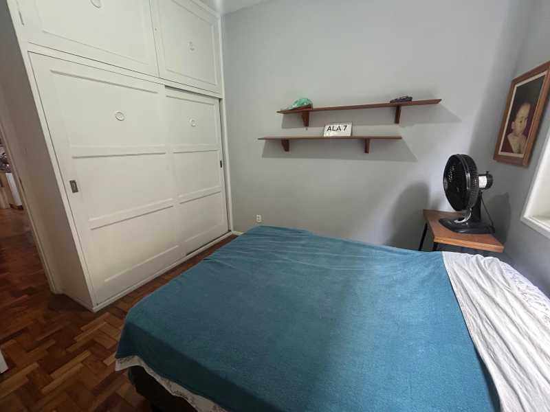 Conheça 1000669498 do imóvel - Excelente Apartamento 2 quartos com dependência e garagem na Rua Souza Lima - Posto 6 - GAAP21002 - 11 1000669498 - 11