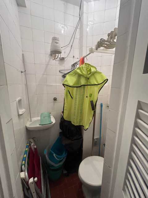 Conheça 1000669530 do imóvel - Excelente Apartamento 2 quartos com dependência e garagem na Rua Souza Lima - Posto 6 - GAAP21002 - 24 1000669530 - 24