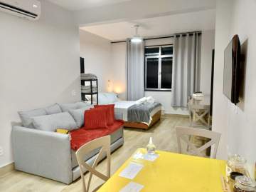 Excelente apartamento Studio mobiliado próximo ao Forte de Copacabana - Rua Júlio de Castilhos - GAAP10612
