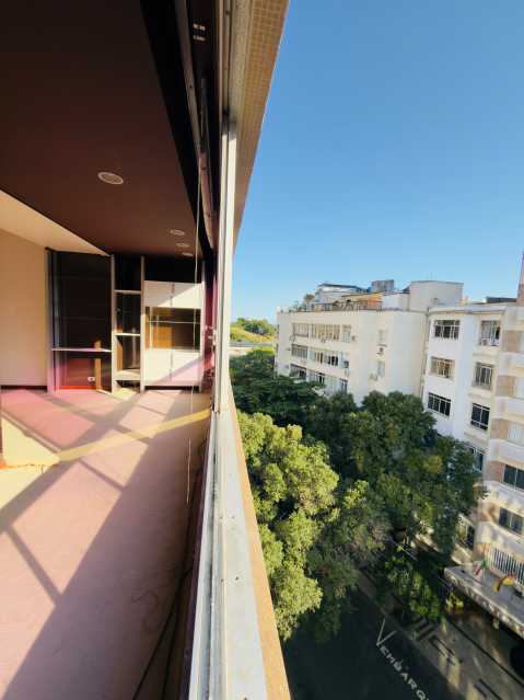 Conheça e10477da-4fef-4932-bbb6-3a42e6 do imóvel - Apartamento Amplo na Esquina da Rua Conselheiro Lafaiete com Joaquim Nabuco, 180 m² 3 quartos reversíveis, 1 suíte, 2 vagas ! - GAAP31240 - 1 e10477da-4fef-4932-bbb6-3a42e6 - 1