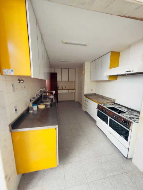 Conheça 5924a058-caa9-4711-bd5f-b7642e do imóvel - Apartamento Amplo na Esquina da Rua Conselheiro Lafaiete com Joaquim Nabuco, 180 m² 3 quartos reversíveis, 1 suíte, 2 vagas ! - GAAP31240 - 26 5924a058-caa9-4711-bd5f-b7642e - 26
