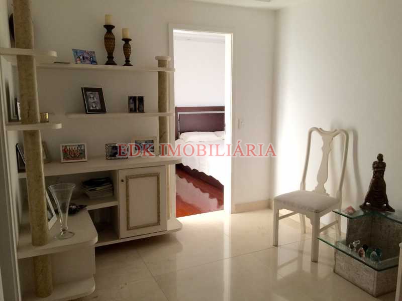 EDK - VENDE - COBERTURA DUPLEX - ALFA PRIVILEGE - BARRA DA TIJUCA - RJ 