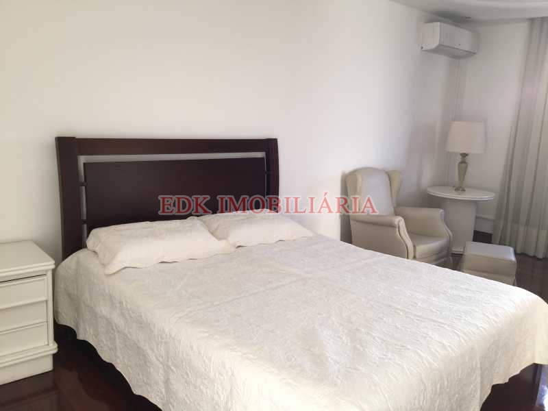 EDK - VENDE - COBERTURA DUPLEX - ALFA PRIVILEGE - BARRA DA TIJUCA - RJ 