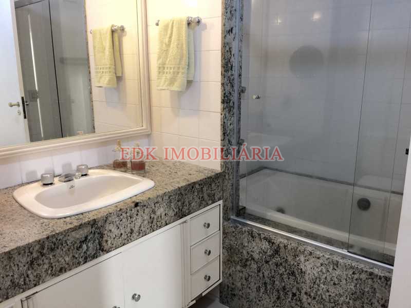 EDK - VENDE - COBERTURA DUPLEX - ALFA PRIVILEGE - BARRA DA TIJUCA - RJ 