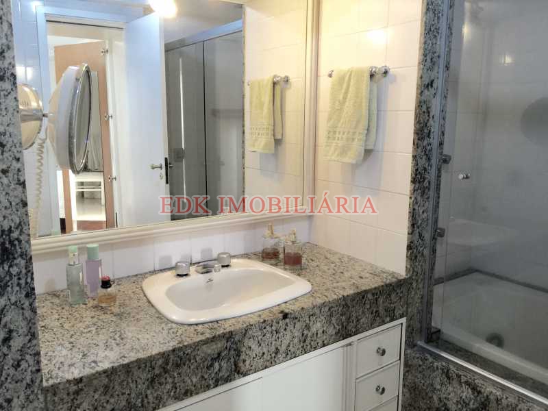 EDK - VENDE - COBERTURA DUPLEX - ALFA PRIVILEGE - BARRA DA TIJUCA - RJ 