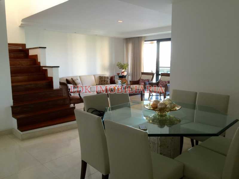 EDK - VENDE - COBERTURA DUPLEX - ALFA PRIVILEGE - BARRA DA TIJUCA - RJ 