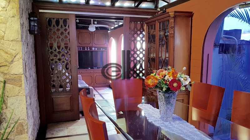 EDK VENDE - ÓTIMA COBERTURA LINEAR - BARRA DA TIJUCA - RJ 