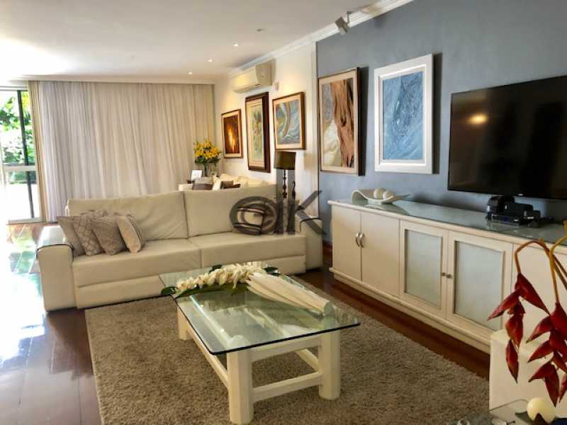 Ótima localização - EDK VENDE - OPORTUNIDADE ÚNICA COBERTURA LINEAR - 336m² - JARDIM OCEÂNICO - AC PERMUTA - BARRA DA TIJUCA - ZONA OESTE - RJ - 5008