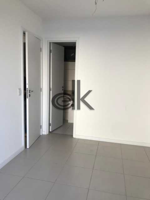 Apartamento 2 quartos à venda  Recreio dos Bandeirantes, Rio de Janeiro - R$ 600.000