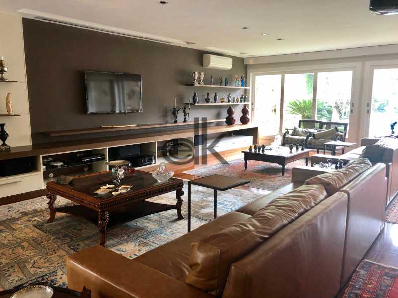 VENDA CASA DUPLEX - CONDOMÍNIO MALIBÚ - BARRA DA TIJUCA - ZONA OESTE - RJ