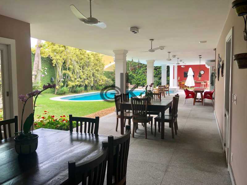 VENDA CASA DUPLEX - CONDOMÍNIO MALIBÚ - BARRA DA TIJUCA - ZONA OESTE - RJ