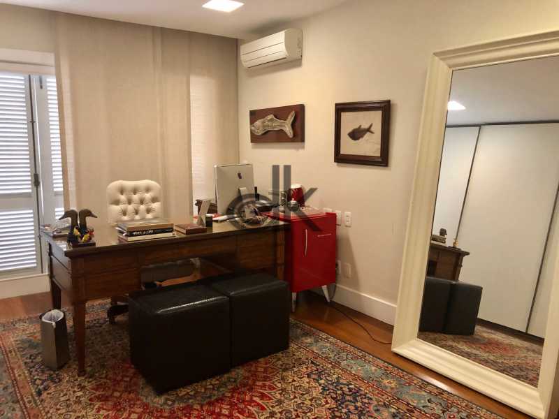 VENDA CASA DUPLEX - CONDOMÍNIO MALIBÚ - BARRA DA TIJUCA - ZONA OESTE - RJ