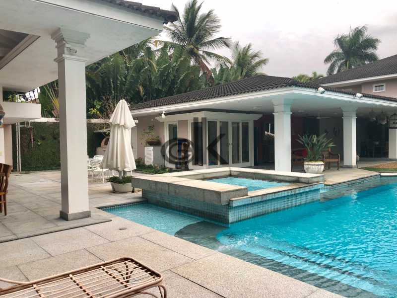 VENDA CASA DUPLEX - CONDOMÍNIO MALIBÚ - BARRA DA TIJUCA - ZONA OESTE - RJ