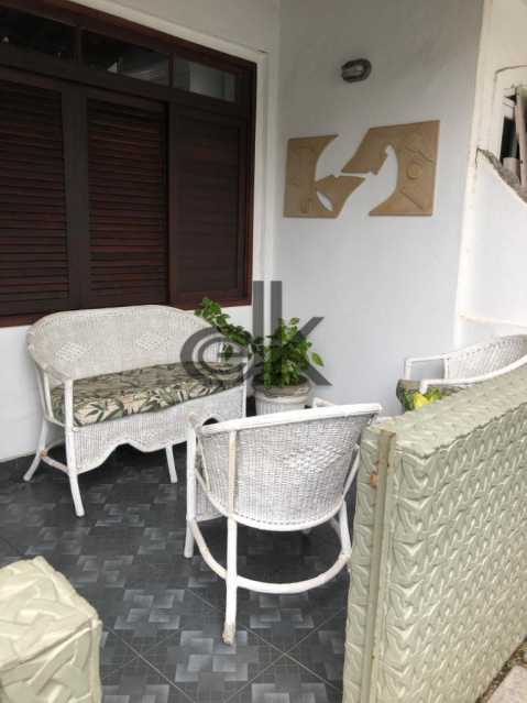 EDK VENDE -  CASA TRIPLEX - BARRA DA TIJUCA - RJ