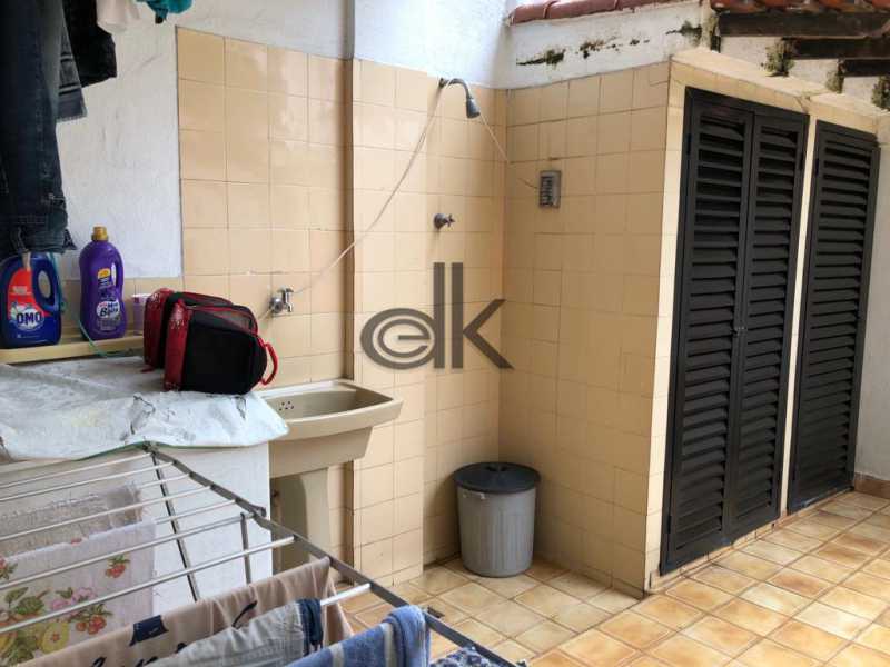 EDK VENDE -  CASA TRIPLEX - BARRA DA TIJUCA - RJ