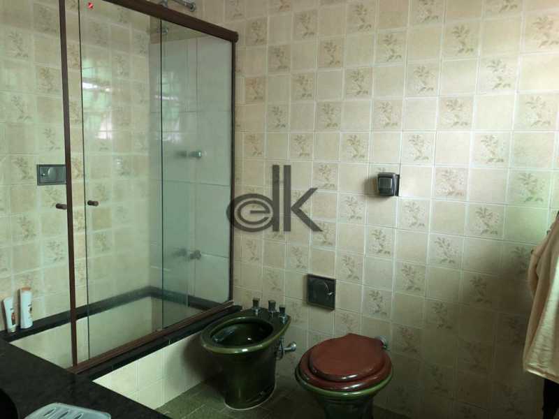 EDK VENDE -  CASA TRIPLEX - BARRA DA TIJUCA - RJ