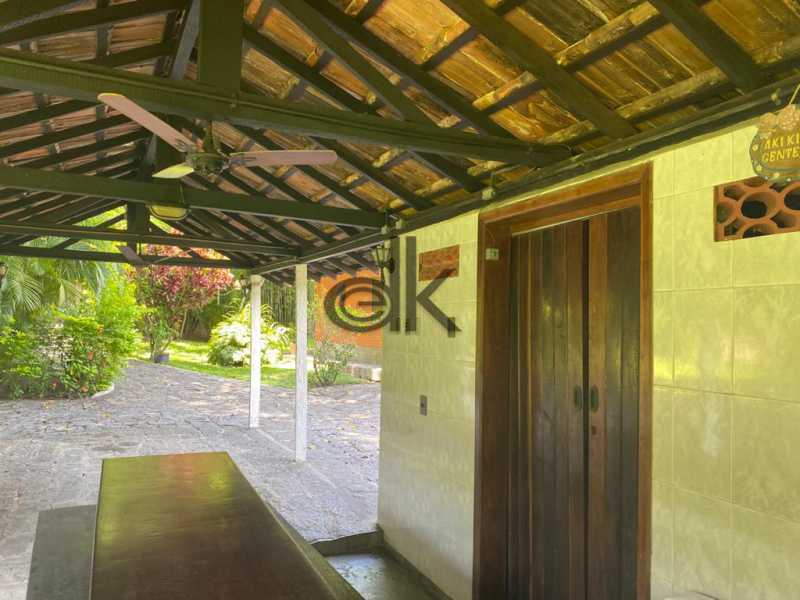 EDK VENDE - CASA TIPO CHÁCARA - PONTAL -  TERRENO AMPLO - RECREIO DOS BANDEIRANTES - GLEBA C - ZONA OESTE - RJ