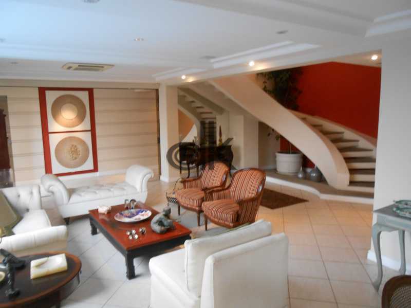 EDK - VENDE MARAVILHOSA COBERTURA DUPLEX 3 SUÍTES - JARDIM OCEÂNICO - BARRA DA TIJUCA