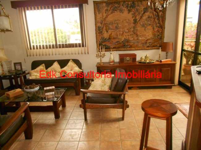 EDK  VENDE- COBERTURA DUPLEX 3 QUARTOS + ESCRITÓRIO (1 SUÍTE) - JARDIM OCEÂNICO - BARRA DA TIJUCA - RJ