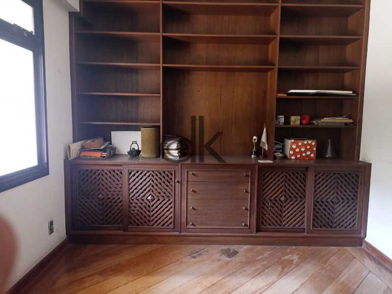 EDK - VENDE - JARDIM OCEÂNICO - 4 QUARTOS (2 SUÍTES) - BARRA DA TIJUCA - RJ