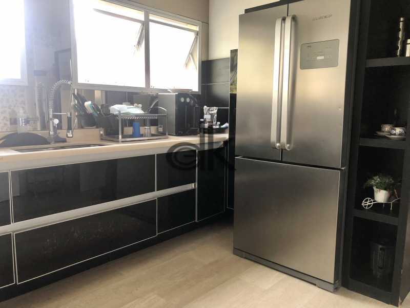 EDK - VENDE MARAVILHOSA COBERTURA DUPLEX 4 SUÍTES NO COND. JARDIM EUROPA - BARRA DA TIJUCA