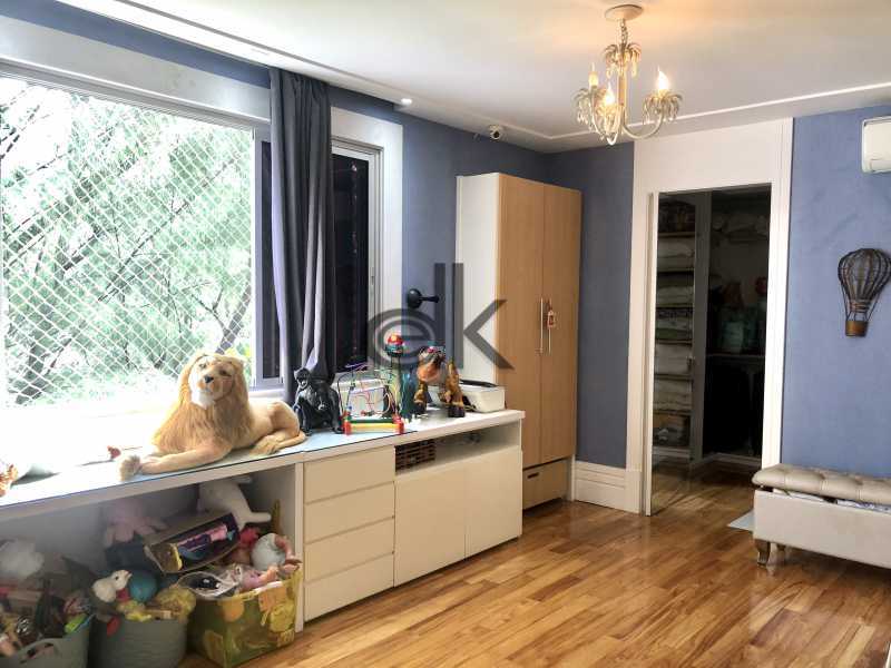 EDK - VENDE MARAVILHOSA COBERTURA DUPLEX 4 SUÍTES NO COND. JARDIM EUROPA - BARRA DA TIJUCA