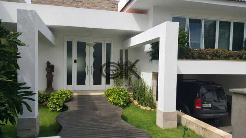 Edk vende linda residência no cond Cristal Lake
