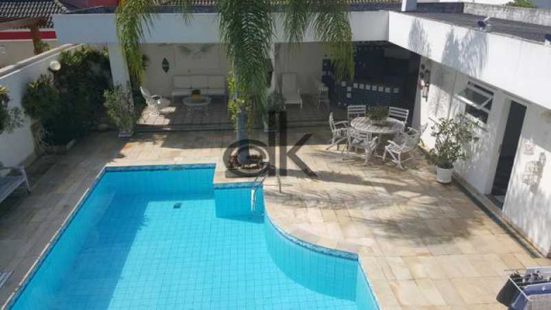 Edk vende linda residência no cond Cristal Lake