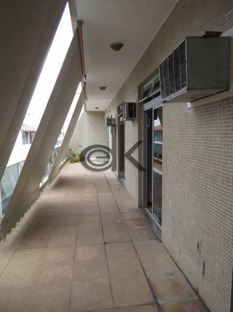 EDK VENDE - JARDIM OCEÂNICO - COBERTURA LINEAR - BARRA DA TIJUCA - JARDIM OCEÂNICO - RJ 