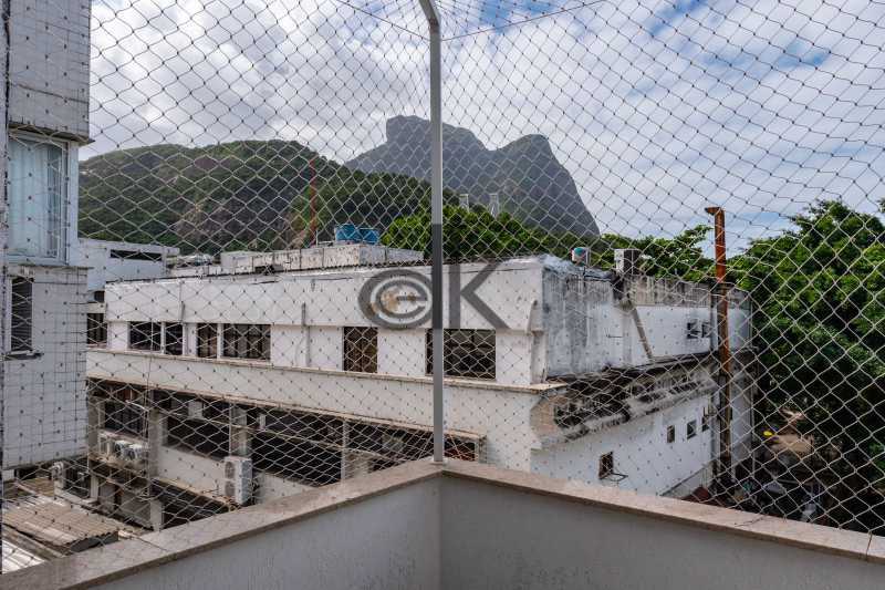 EDK - VENDE - JARDIM OCEÂNICO - COBERTURA LINEAR - BARRA DA TIJUCA - RJ 