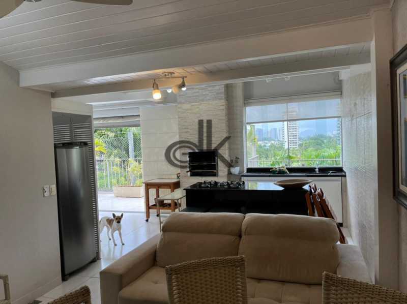 EDK VENDE - EXCELENTE COBERTURA VISTA MAR - BARRA DA TIJUCA - RJ