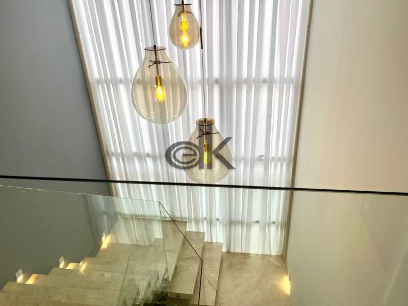 Casa 5 quartos à venda  Recreio dos Bandeirantes, Rio de Janeiro - R$ 3.800.000