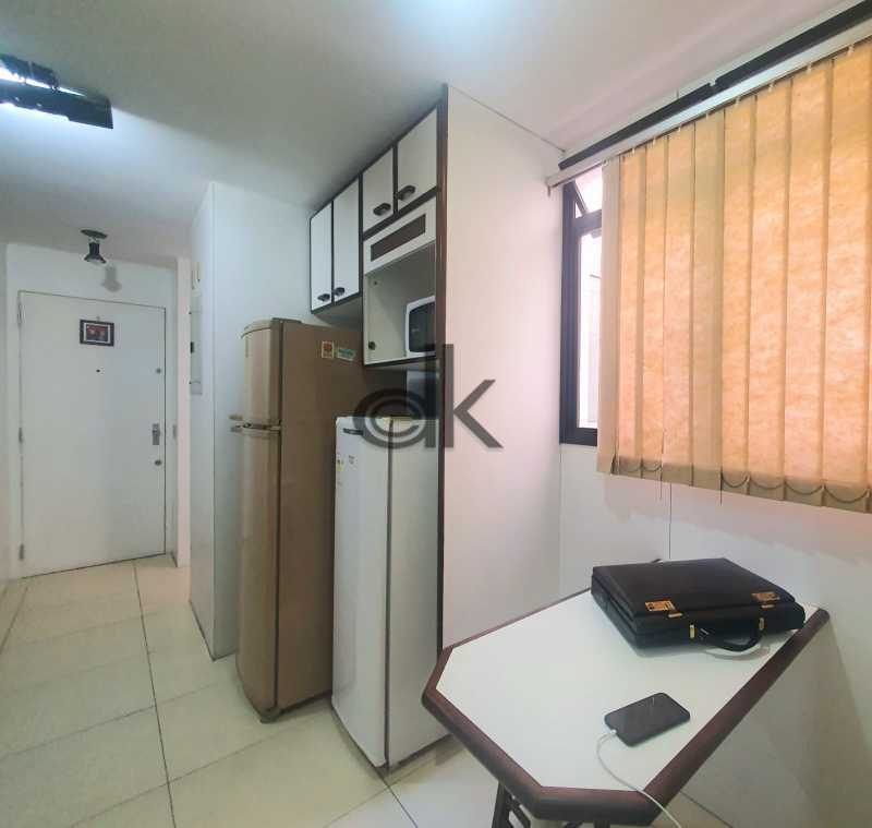 Conheça WhatsApp Image 2023-10-27 at 1 do imóvel - EDK - VENDE - EXCELENTE APTO 3 QUARTOS(1SUÍTE) NO JARDIM OCEÂNICO - BARRA DA TIJUCA - RJ - 8208 - 18 WhatsApp Image 2023-10-27 at 1 - 18