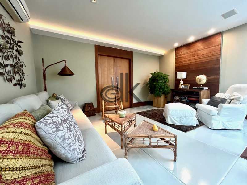 EDK VENDE COB DUPLEX 4 SUÍTES NO JARDIM OCEÂNICO - BARRA DA TIJUCA - RJ