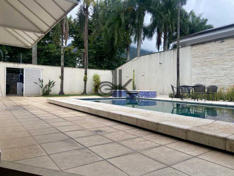 EDK VENDE - LINDA COM 5 SUÍTES NO ITANHANGÁ - BARRA DA TIJUCA - RJ 