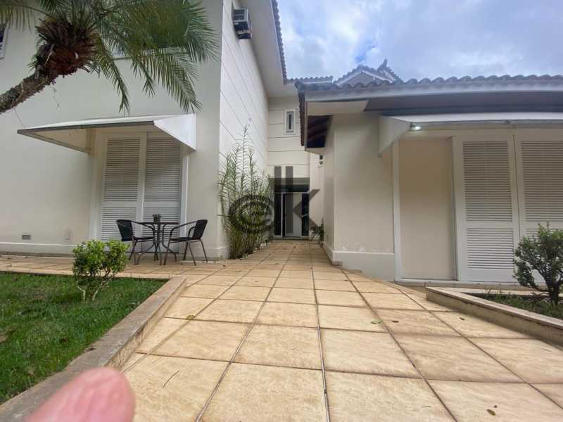 EDK VENDE - LINDA COM 5 SUÍTES NO ITANHANGÁ - BARRA DA TIJUCA - RJ 
