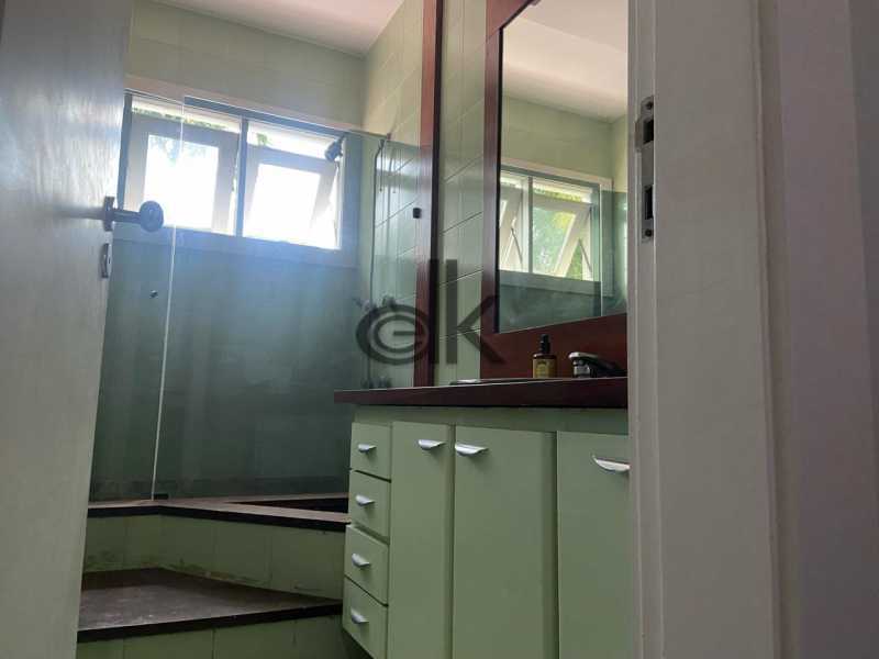 EDK VENDE - LINDA COM 5 SUÍTES NO ITANHANGÁ - BARRA DA TIJUCA - RJ 