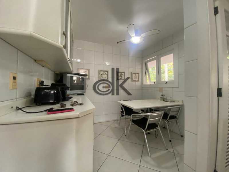 EDK VENDE - LINDA COM 5 SUÍTES NO ITANHANGÁ - BARRA DA TIJUCA - RJ 