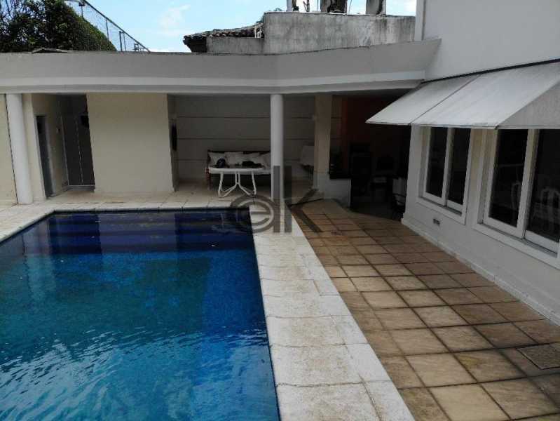 EDK VENDE - LINDA COM 5 SUÍTES NO ITANHANGÁ - BARRA DA TIJUCA - RJ 