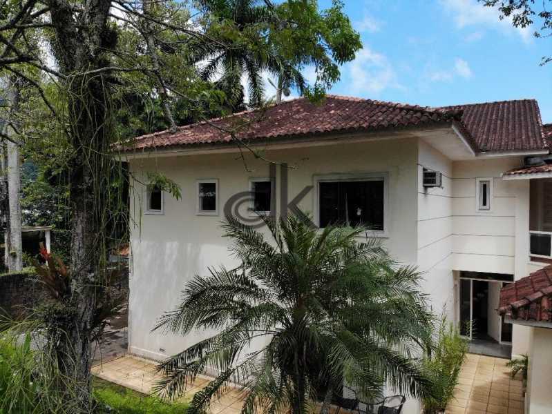 EDK VENDE - LINDA COM 5 SUÍTES NO ITANHANGÁ - BARRA DA TIJUCA - RJ 