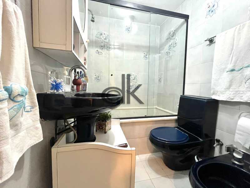 EDK VENDE - CASA EM CONDOMÍNIO NA PRAIA - BARRA DA TIJUCA - RJ 