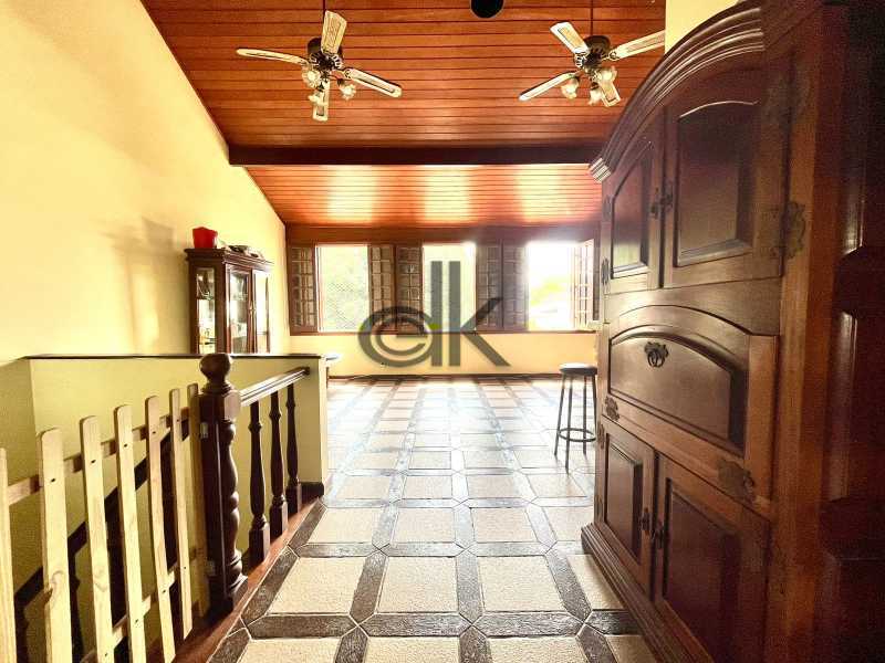 EDK VENDE - CASA EM CONDOMÍNIO NA PRAIA - BARRA DA TIJUCA - RJ 