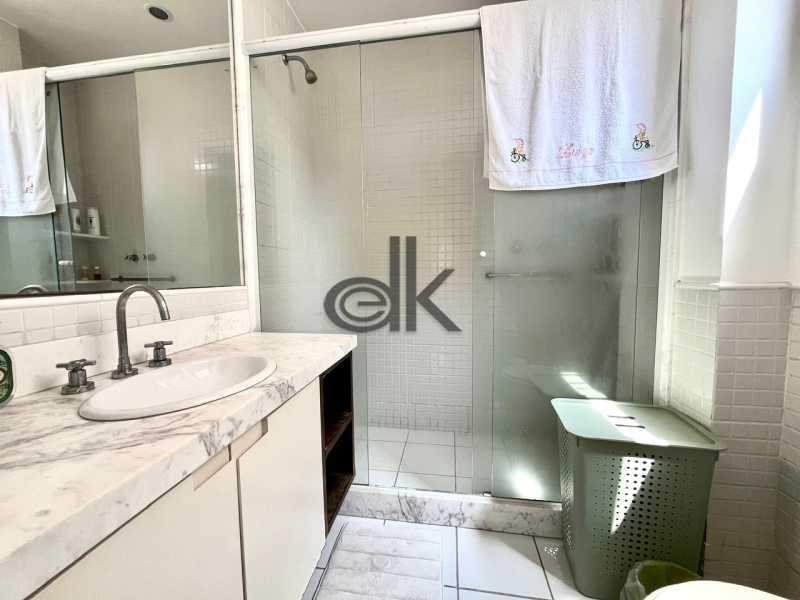 Ótima localização - EDK - VENDE EXCELENTE COB. DUPLEX 4 SUÍTES RUA NOBRE - JARDIM OCEÂNICO - BARRA DA TIJUCA - RJ - 9061
