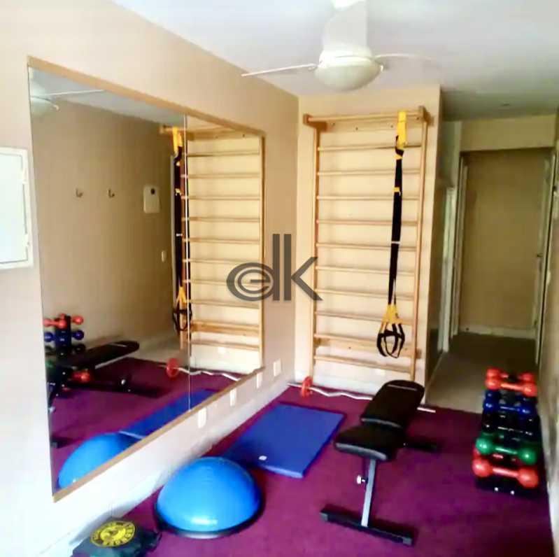 EDK VENDE EXCELENTE COB. DUPLEX 5 SUÍTES - JARDIM OCEÂNICO - BARRA DA TIJUCA - RJ