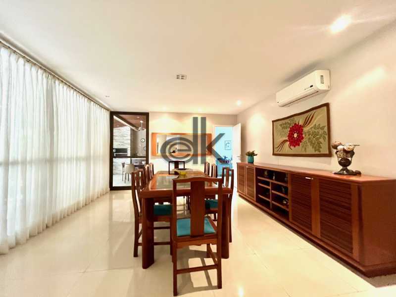 PRÓXIMA À PRAIA - EDK VENDE EXCELENTE COB. DUPLEX 5 SUÍTES - JARDIM OCEÂNICO - BARRA DA TIJUCA - RJ - 9068
