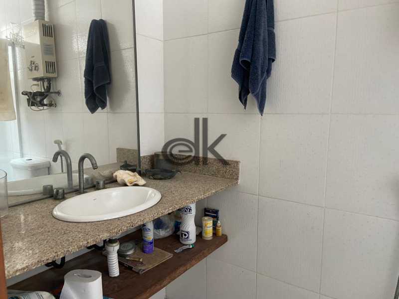 EDK - VENDE ÓTIMA COB. DUPLEX 4QTOS (3 SUÍTES) - RECREIO DOS BANDEIRANTES - RJ