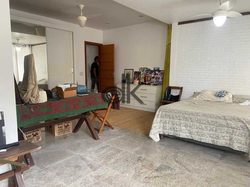 EDK - VENDE ÓTIMA COB. DUPLEX 4QTOS (3 SUÍTES) - RECREIO DOS BANDEIRANTES - RJ