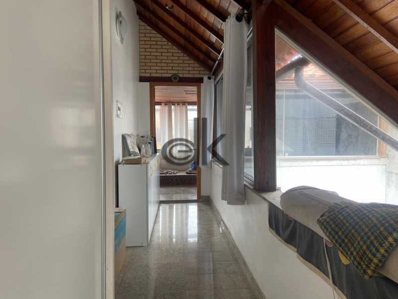 EDK - VENDE ÓTIMA COB. DUPLEX 4QTOS (3 SUÍTES) - RECREIO DOS BANDEIRANTES - RJ